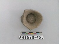 藏品(灰色夾砂陶圈足殘件)的圖片